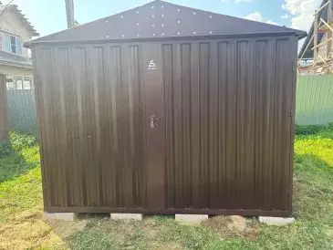 Хозблок для хозяйственного инвентаря и техники в шоколадном цвете в с. Амерово, г. Щелково, МО